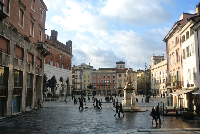 Piazza Cavalli - Piacenza