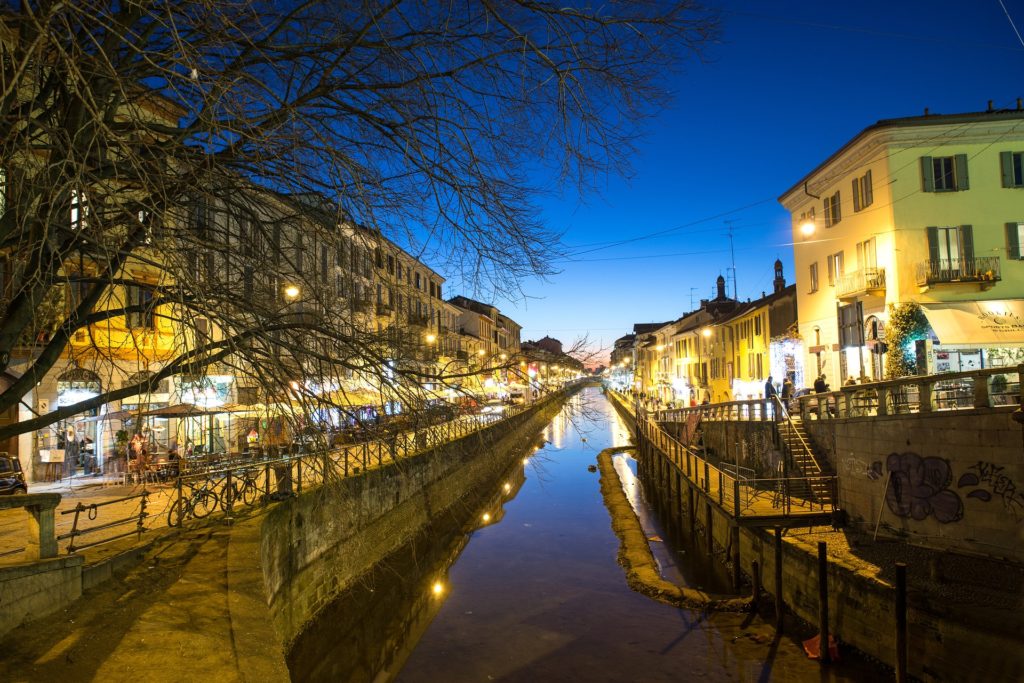 Navigli di sera - Milano